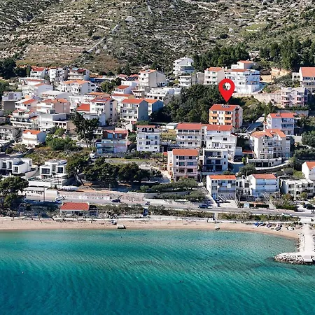 Stunning In With Sea View Apartman *