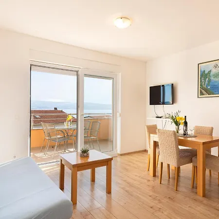 Apartment Stunning In With Sea View *